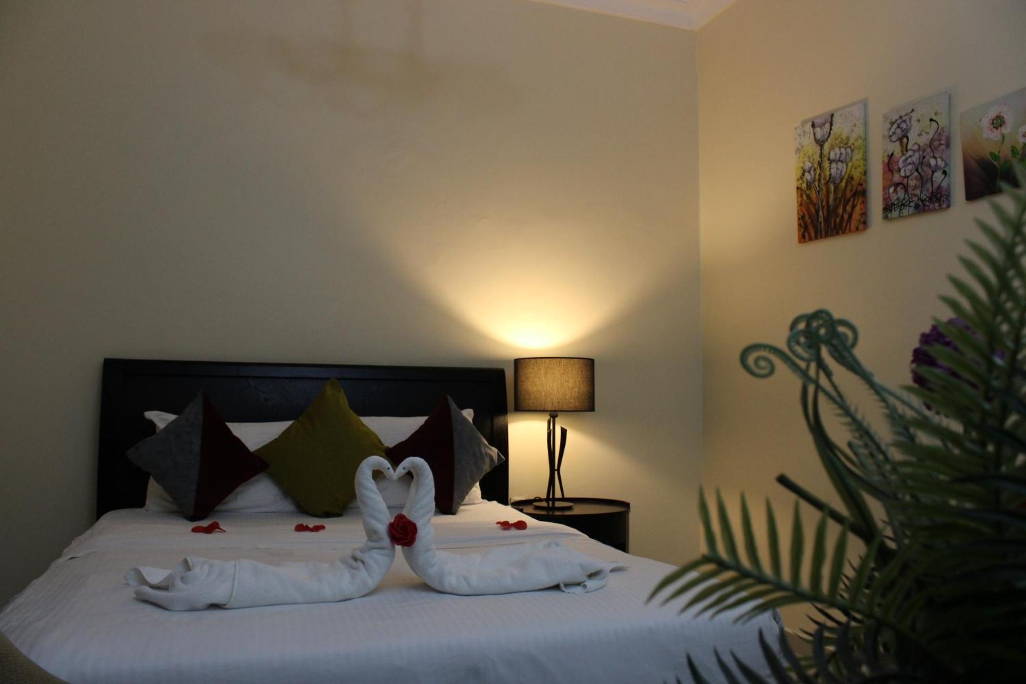 אג'מן Al Smou Hotel Apartments - Maha Hospitality Group מראה חיצוני תמונה